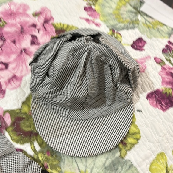 Halloween Costume Inspector, Sexy skirt, Cape, and Sherlock Holmes Style Hat - Picture 4 of 13